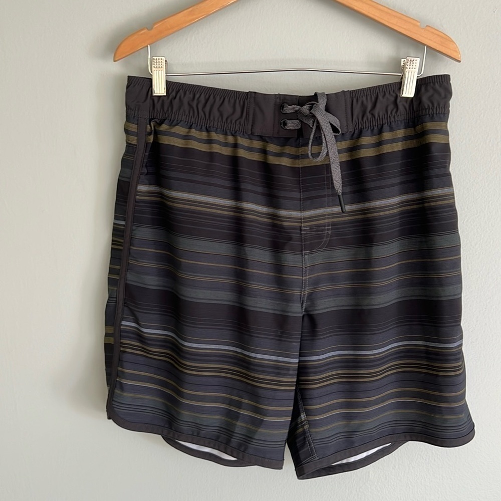 Prana Men's Ground Speed 7.5" Inseam Swim Yoga Shorts - Size XL